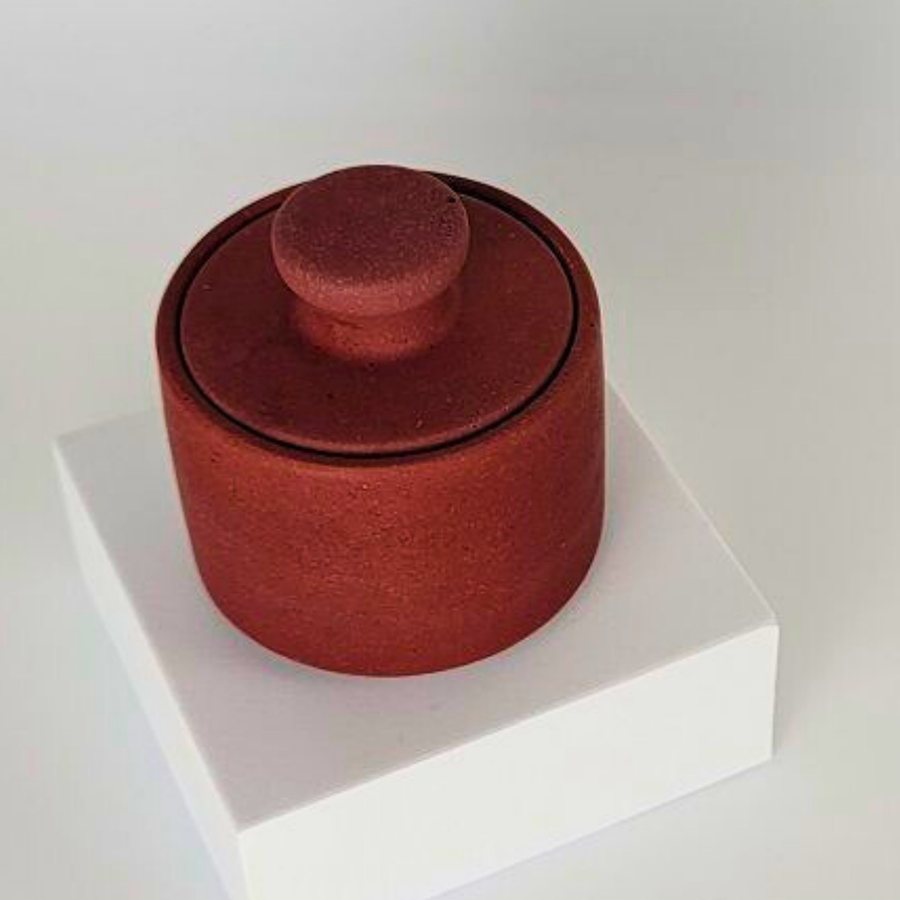 Knob-Lid Clay Candle Jar — Red clay · matte finish · knob lid